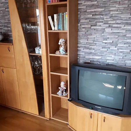 Monteur Wohnung Mit Einzelzimmer Apartman